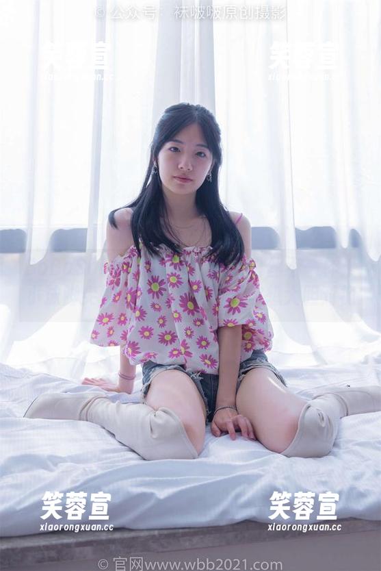 BoBoSocks袜啵啵 - 这双白丝不一样：小沫脚尖加固款，美图好到你想大胆对视