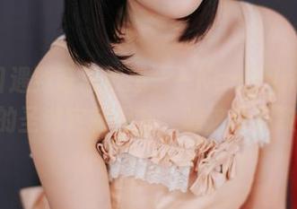 当节日遇到奇思妙想——Kang Inkyung的圣诞定制图集，瞧这份别致！
