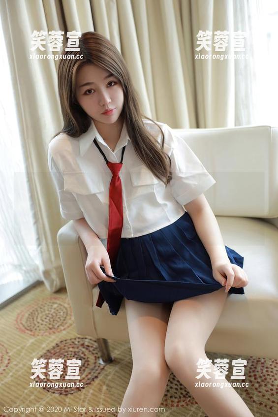 MFStar模范学院-李雅柔182CM MFStar模范学院 - 李雅柔182CM和她的白裙,难以想象的搭配,免费图片你值得一试!