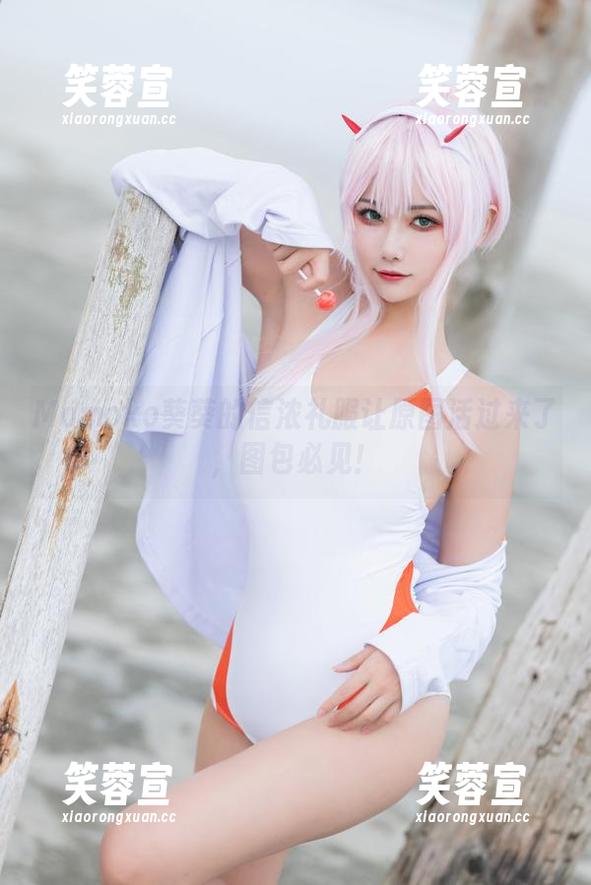 Momoko葵葵 Momoko葵葵的信浓礼服让原图活过来了,图包必见!