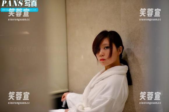 PANS写真-潇潇 PANS写真 - 没想到潇潇的写真里还有这些新模试镜的图包,但我想说,妆容出乎意料啊!