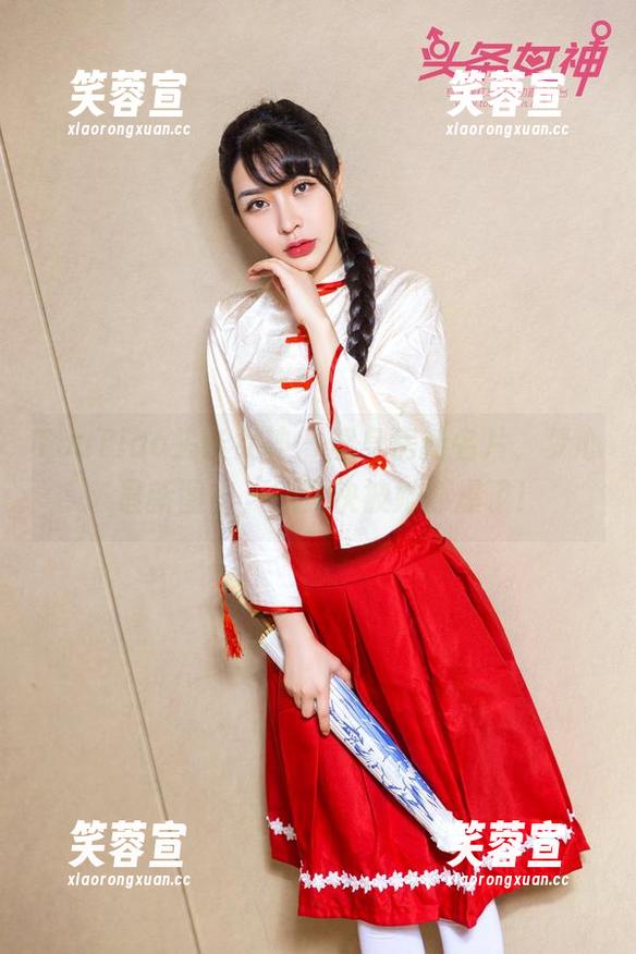 TouTiao头条女神-梦心玥 TouTiao头条女神 - 健身房新名片,梦心玥最新图集,感觉快被她燃爆了!