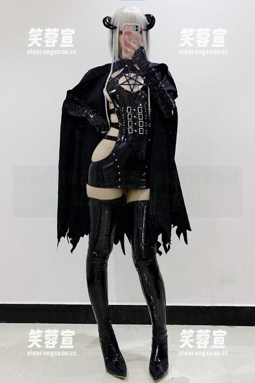 izumi泉桃子 izumi泉桃子校园写真,壁纸界的清新脱俗,就想把她贴满整个校园!