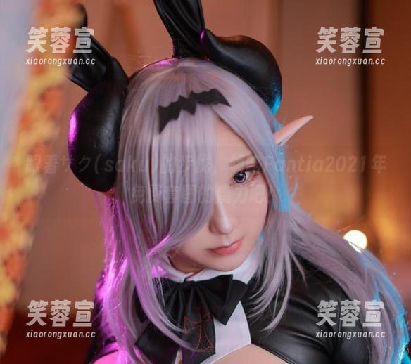 跟着サク(saku)的步伐，领略Fantia2021年免费套图的魔力吧！
