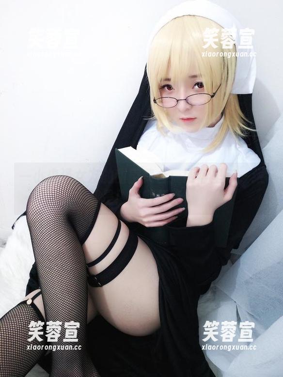 一小央泽 一小央泽女友的甜蜜集合:网盘里每一张都是!你随便点!