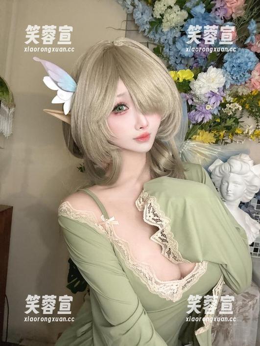 凉凉子 没想到!凉凉子的私拍里,女仆装竟然这样玩得开!