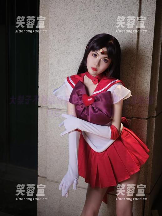 大梨子不是御姐 大梨子不是御姐新作在线:汉服VS爱吃的自己,活得还真不错