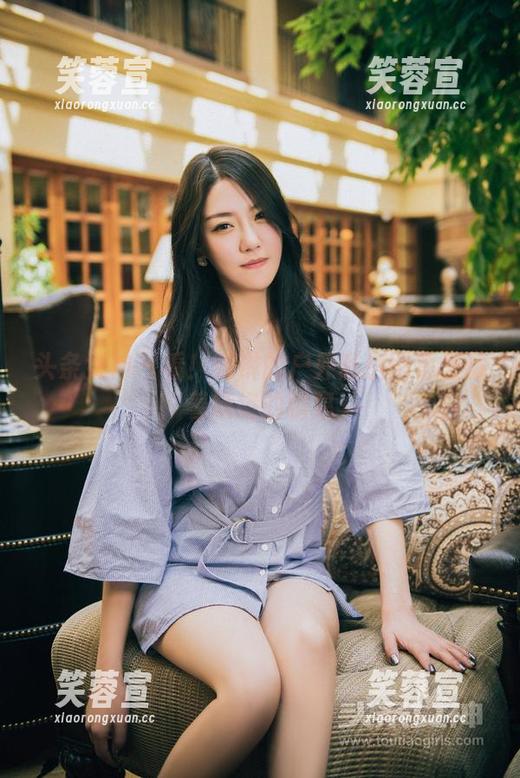 头条女神-琳琳 头条女神 - 看!琳琳的户外私房图集里藏着缱绻的瞬息