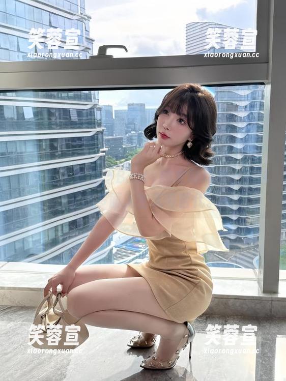徐莉芝Booty 微密圈 - 徐莉芝Booty的定制写真,女秘书的多面人生无可替代。