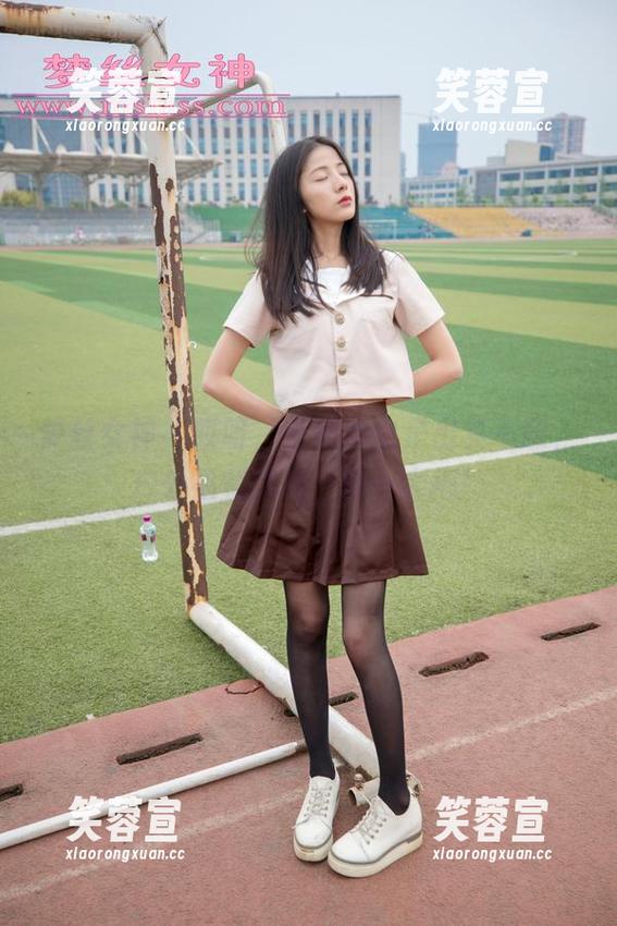 梦丝女神-莹仙女 梦丝女神 - 哎呀,莹仙女总是出其不意,户外福利作品一抓一大把!