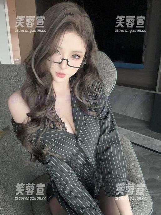 清水由乃 翻了一遍原图,黑丝下的清水由乃实在不简单,来讨论一下?