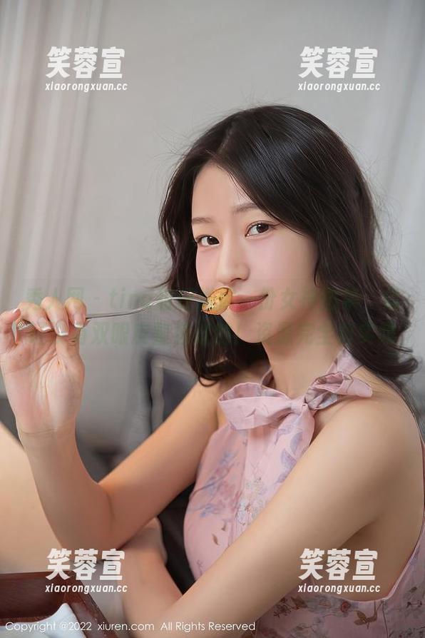 秀人网-tina甜仔 秀人网 - tina甜仔送你一份女神图集,保证没有双眼皮整容过的!资源完全真实哦