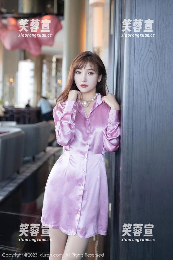 秀人网-周于希Sally 秀人网 - 今天陪我看周于希Sally双人写真,记得在网盘里下载哦,小心你这张图被同事偷去朋友圈发朋友圈!
