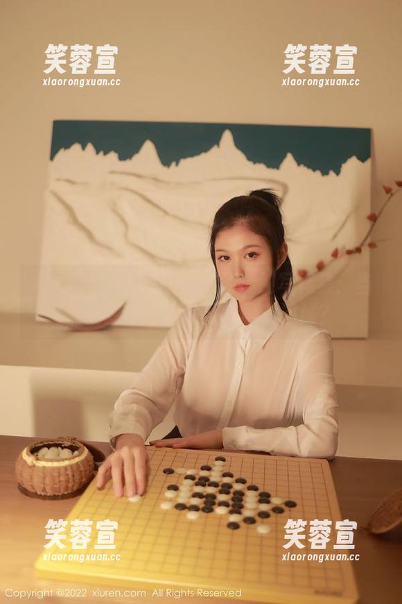 秀人网-娜露selena 秀人网 - 娜露selena的清纯写真集:当清纯变成了我的日常早安问候?