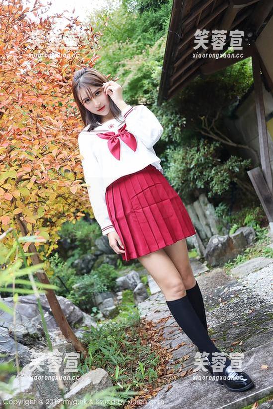 美媛馆-Carina梦绮 美媛馆 - 在线更新:Carina梦绮的连衣裙,真的是爱了吗?
