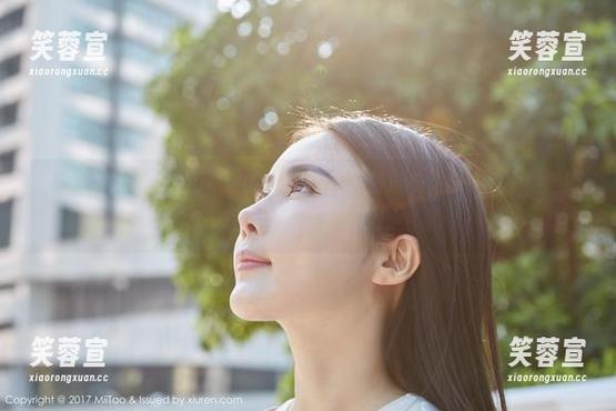 蜜桃社-小魔女lily 蜜桃社 - 原图中的小魔女lily每个细节都透着甜蜜,我太难选择我最喜欢哪一张了!