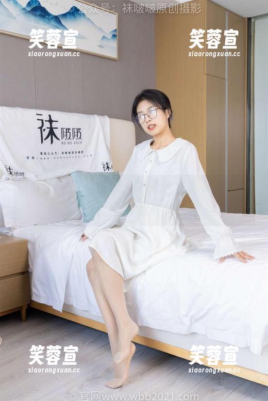 袜啵啵-苏苏 袜啵啵 - 天台故事:苏苏的写真集,资深乐图捞食记!
