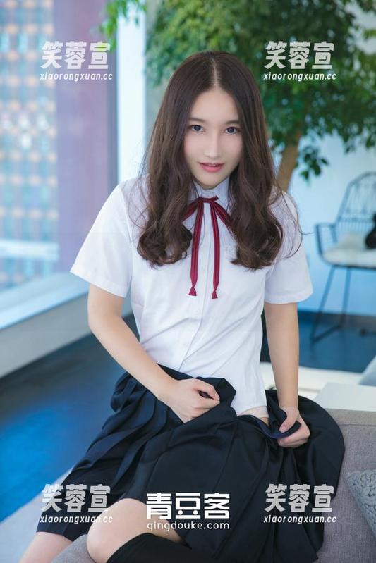 青豆客-Akiki朱若慕 青豆客 - 被Akiki朱若慕的女王写真全集震撼到了,她的每一张都像不小心撩了一下我!